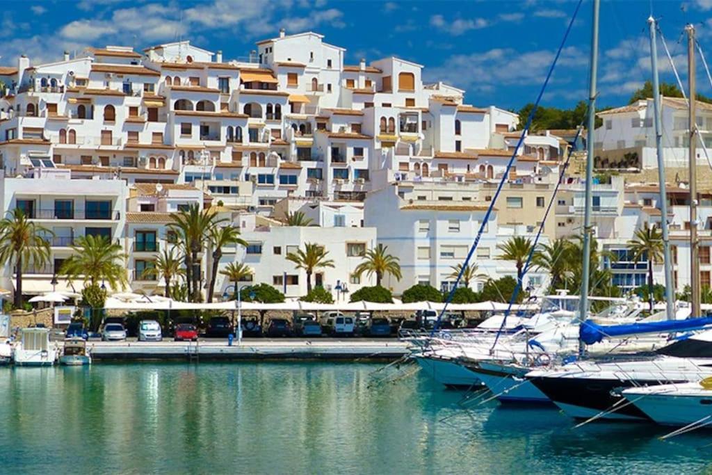 Moonlight B&B Spa Wellness Teulada Buitenkant foto